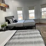 Gorgeous Victorian House!! Entire Suite In Sam\'S Home