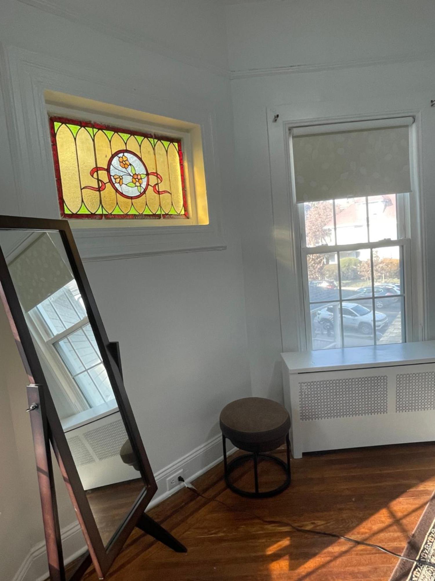 Gorgeous Victorian House!! Entire In Sam's New York